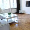 Apartament nr 1 - Pokój gościnny, salon, sofa, stolik, tv 46'