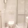Appartement Nr. 1 - Badezimmer, Dusche, WC Appartement Nr. 1 - Badezimmer, Dusche, WC