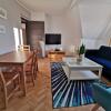 Apartament nr 3 - Pokój gościnny, telewiozor, stół