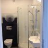 Apartament nr 9- Badewanne, Dusche, Waschbecken, Spiegel Apartament nr 9 - Badewanne, Dusche, Waschbecken, Spiegel